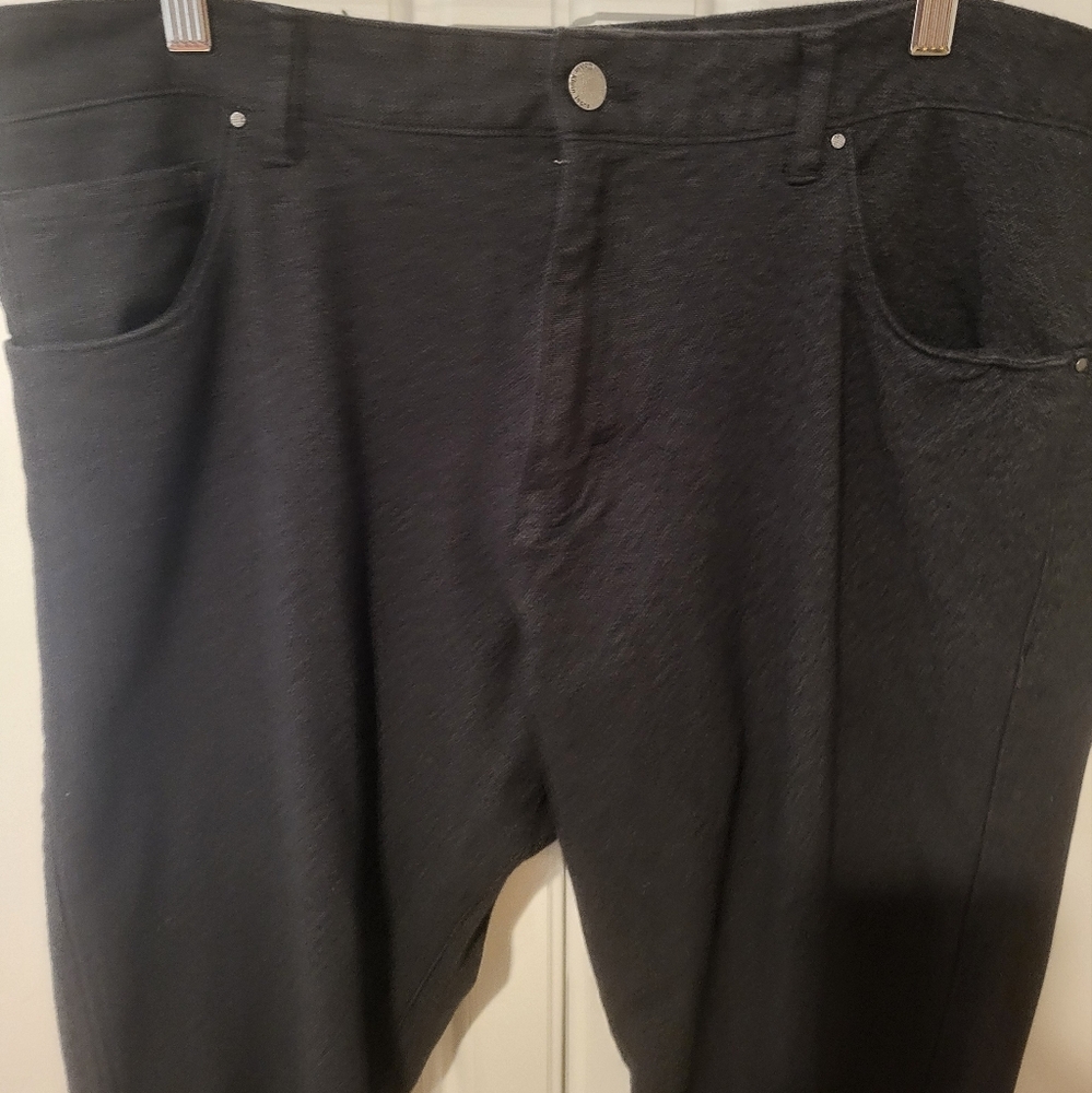 Calvin Klein Jeans Mens Black 40" x 30"